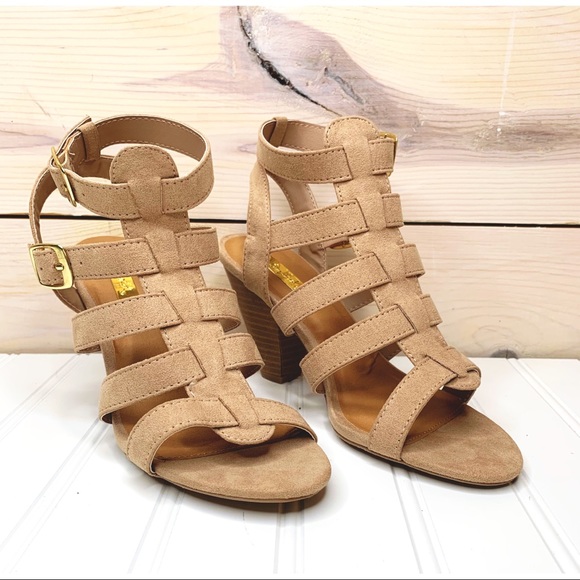 Qupid Taupe Faux Suede Cone Heel Sandals - Picture 3 of 6